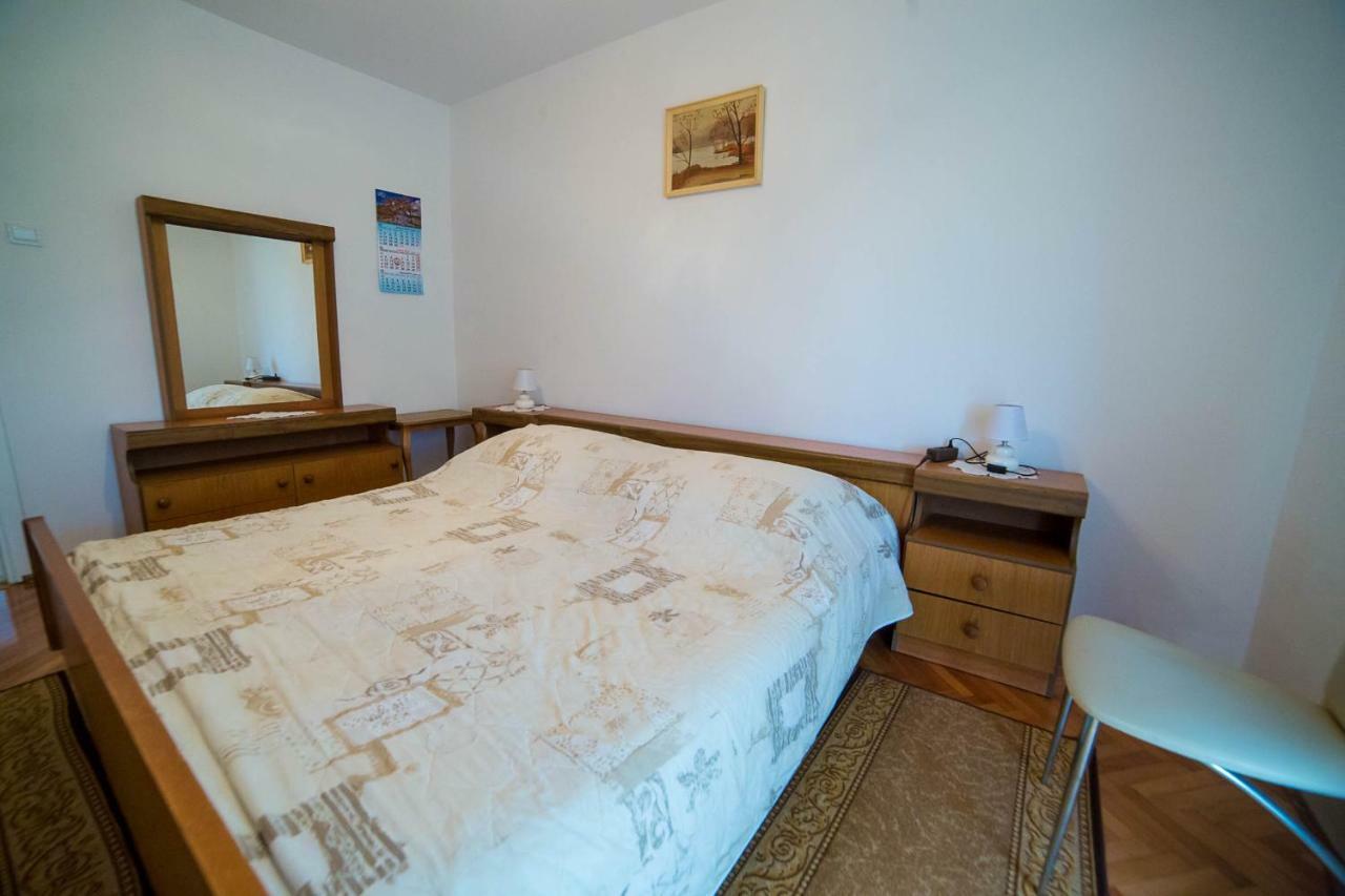 Apartments Marija Пореч Екстериор снимка
