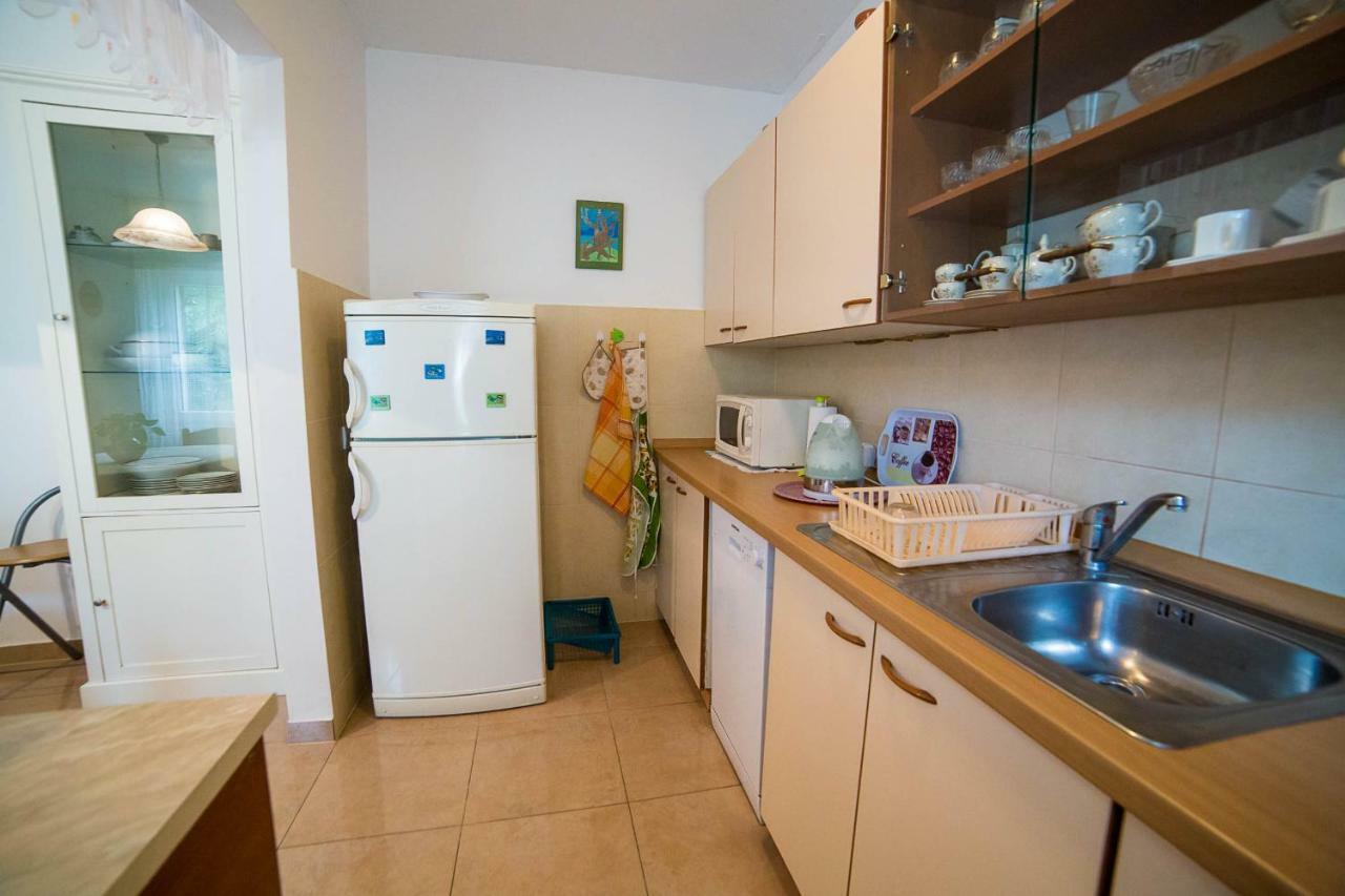 Apartments Marija Пореч Екстериор снимка