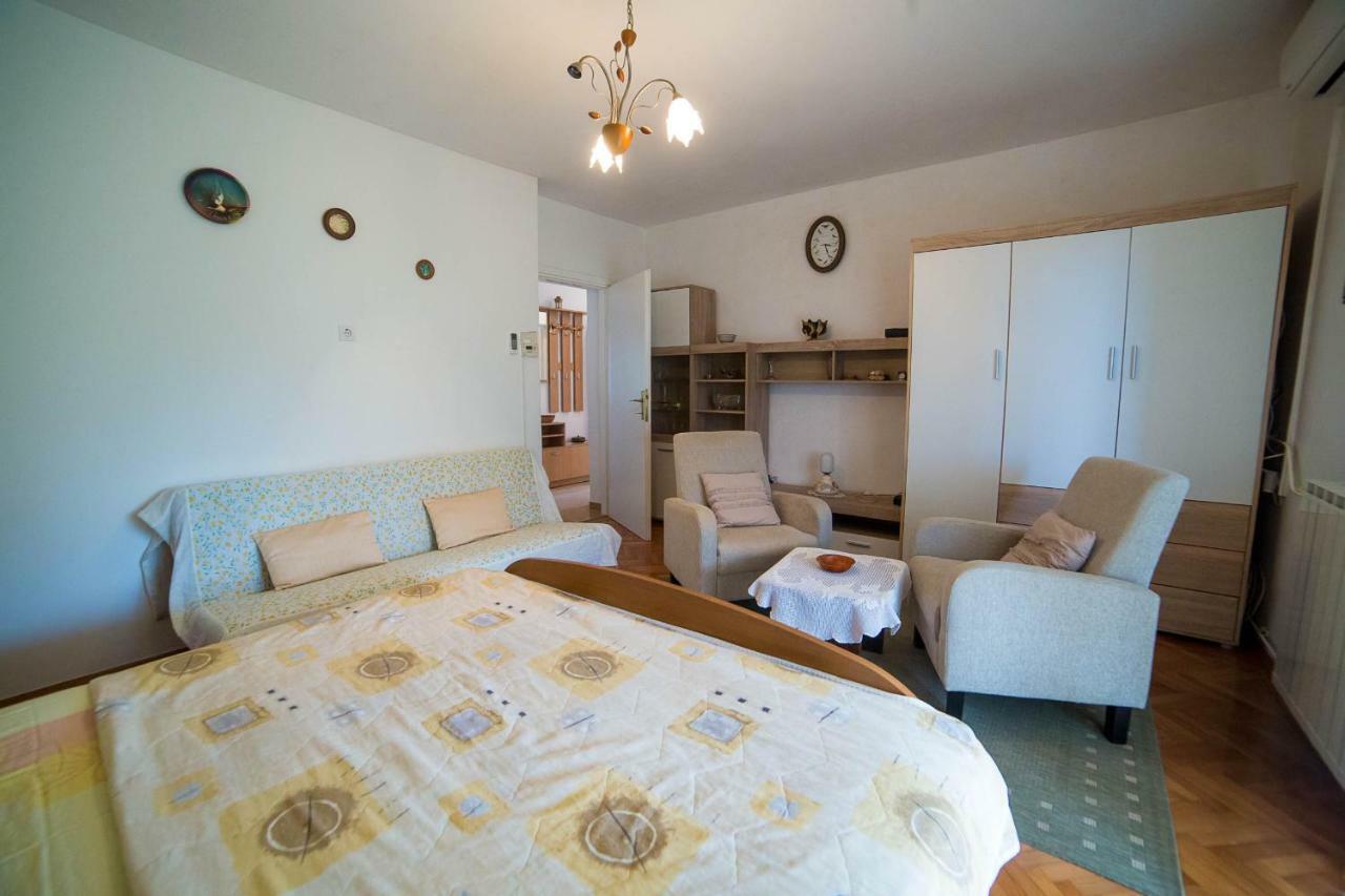 Apartments Marija Пореч Екстериор снимка