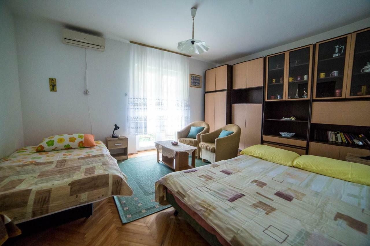 Apartments Marija Пореч Екстериор снимка