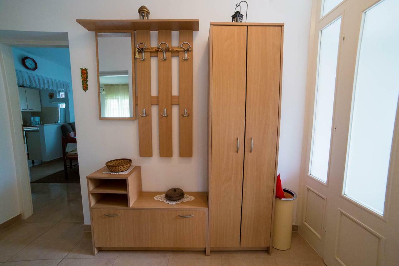 Apartments Marija Пореч Екстериор снимка