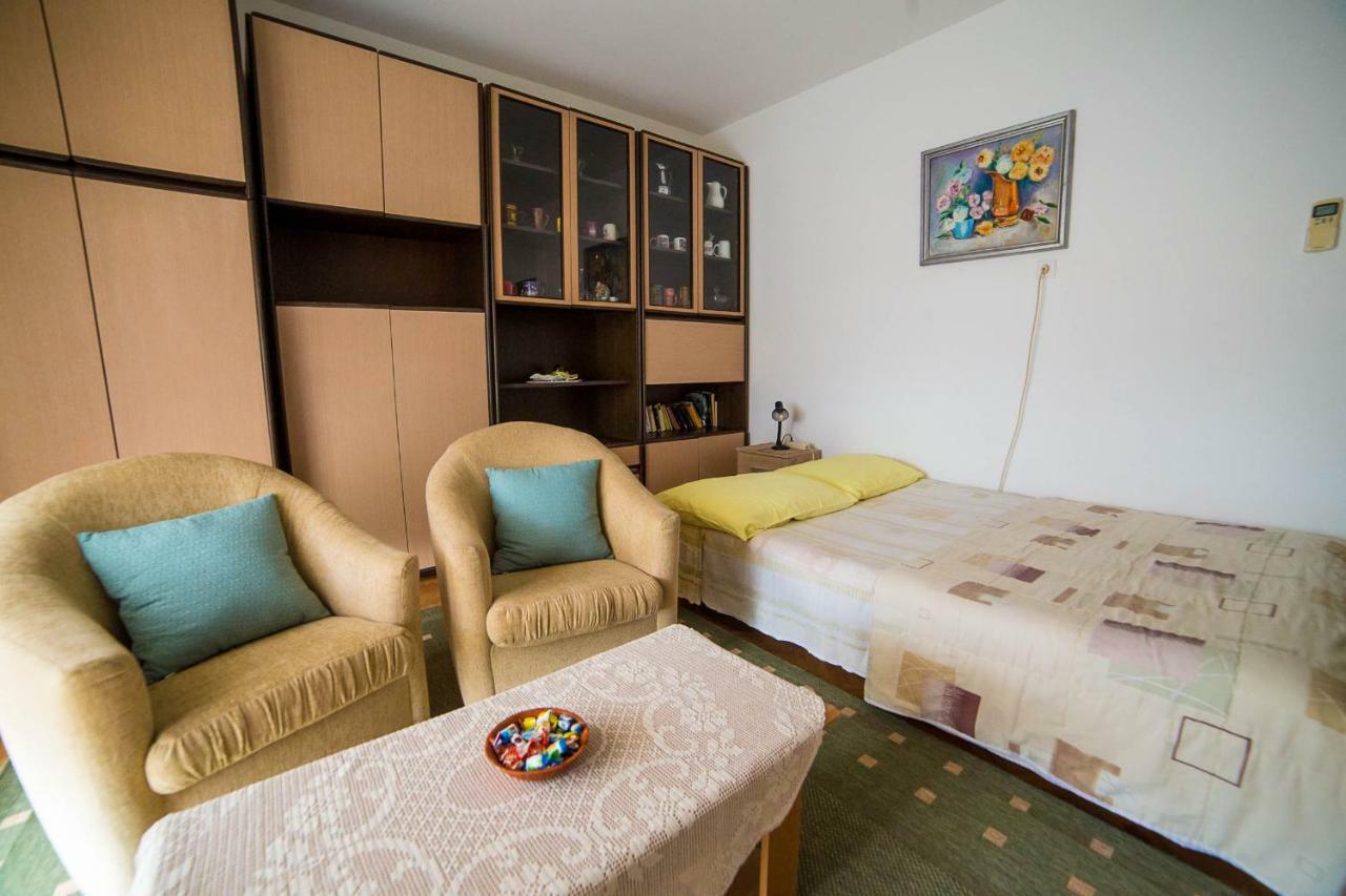 Apartments Marija Пореч Екстериор снимка
